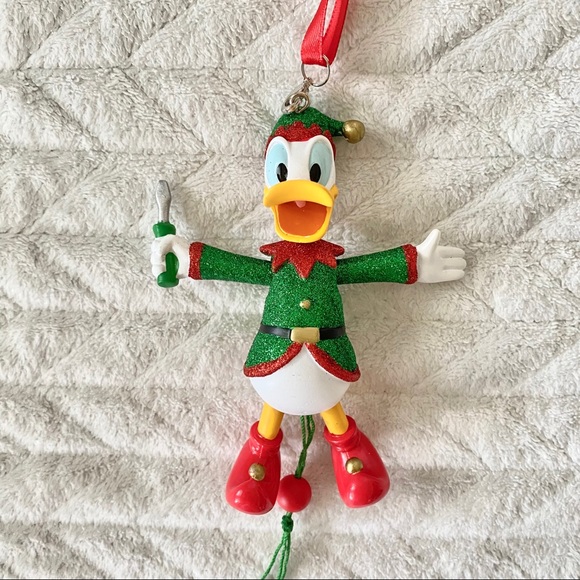 Donald Duck Christmas Ornament Articulated Figural - Picture 3 of 8